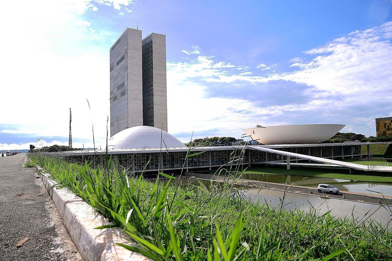Fachada do Palácio do Congresso Nacional, em Brasília, vista de dia