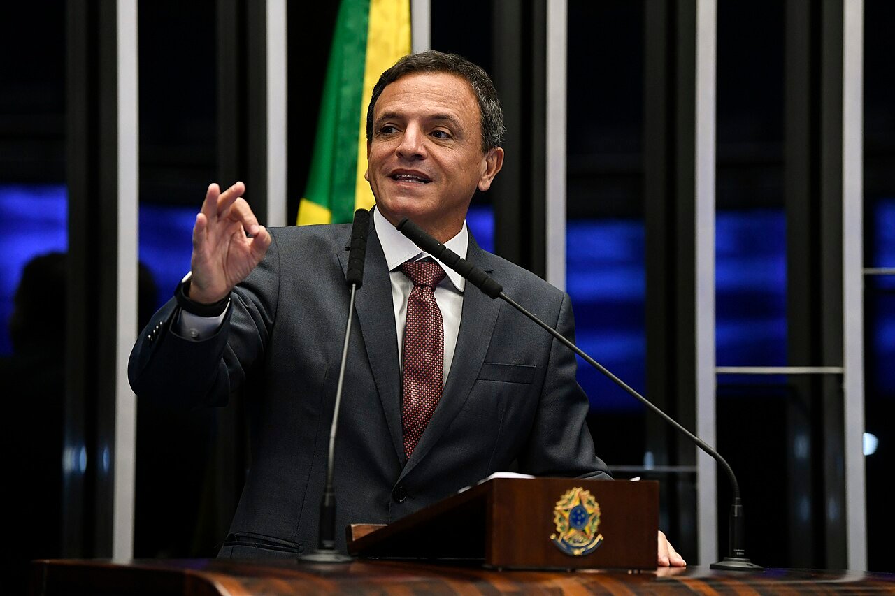 Senador Marcio Bittar discursa na tribuna do Plenário do Senado Federal