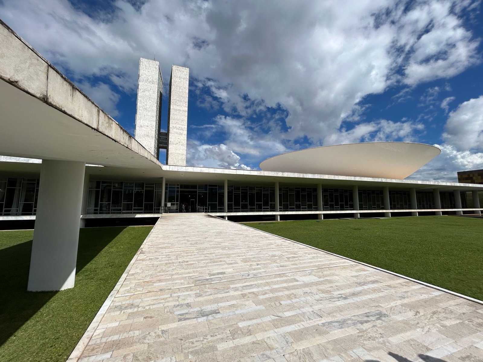 Congresso entra em recesso sem votar PEC da Segurança nem o fim da escala 6x1
