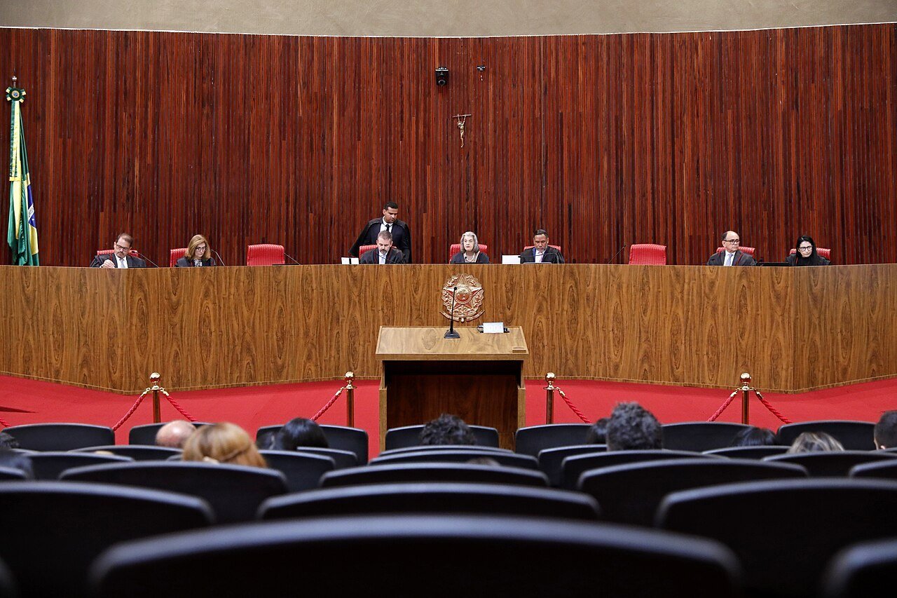 Plenário do Tribunal Superior Eleitoral, em Brasília, durante sessão