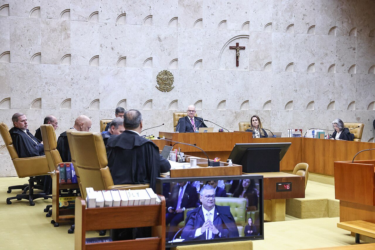 Plenário do Supremo Tribunal Federal durante sessão de julgamento, em Brasília